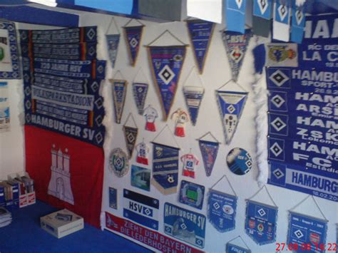 Hsv protzt mit rasen wie ein teppich nachbar vom kiez wird dreister. Mein HSV-Zimmer 2 - hsvmolles jimdo page!