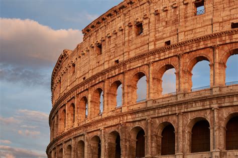 El Plan De Italia Para Reconstruir El Coliseo Romano Como Era En La