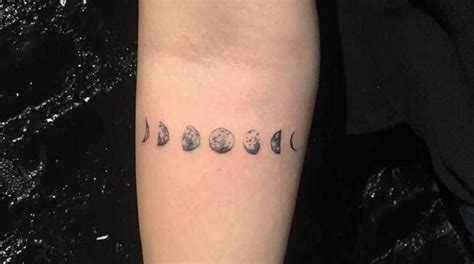 Tatuajes De Lunas ¿conoces Realmente Su Significado Tatuaje De