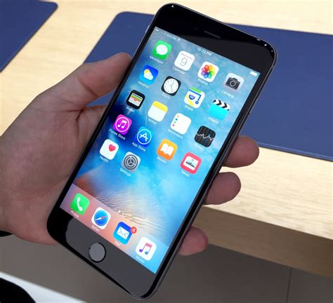 Iphone 6s And Iphone 6s Plus First Look Hands On With 3d Touch