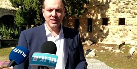 ככה מעיין חודדה נראית עכשיו. מיקי זוהר לסרוגים: "מציע לבנט לחזור בו מדבריו" - סרוגים