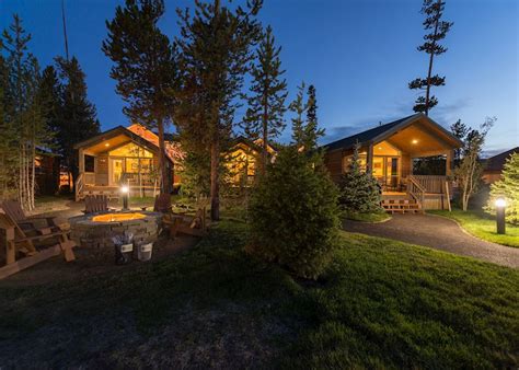 24/7 customer service · list your property · unique rentals Explorer Cabins at Yellowstone | USA | Audley Travel