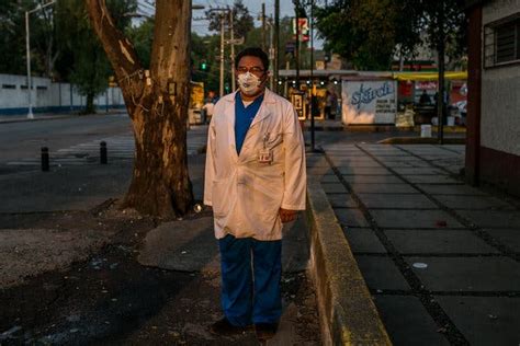Under the dubious influence of his friend fellito, balbuena mortgages his tiny home to pay a corrupt american embassy consul for an immigration 'No es el virus': las carencias de los hospitales ...