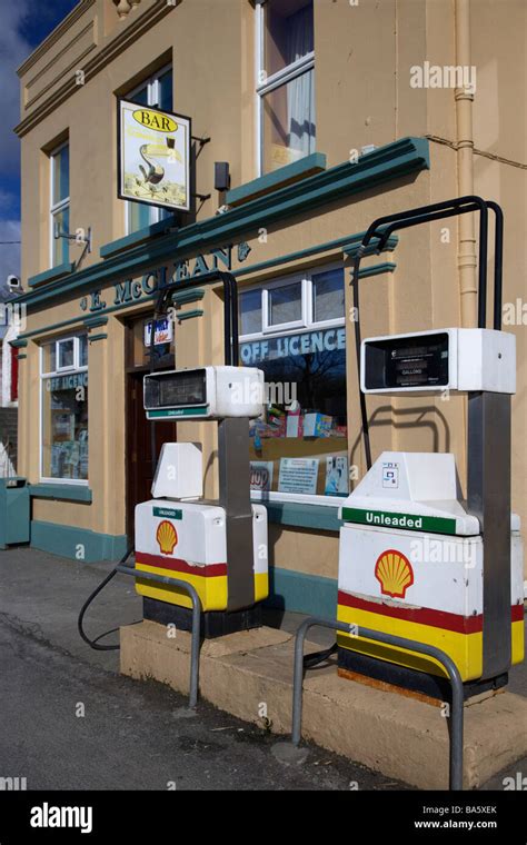Petrol Station Shop Hi Res Stock Photography And Images Alamy