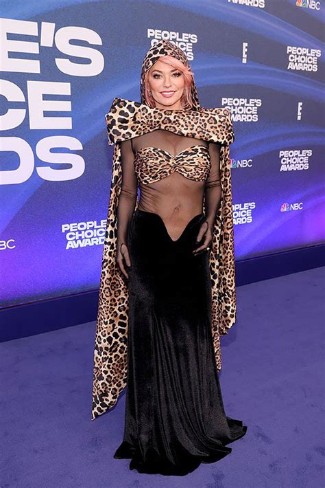 Shania Twain At Peoples Choice Awards Photos Of Her Look