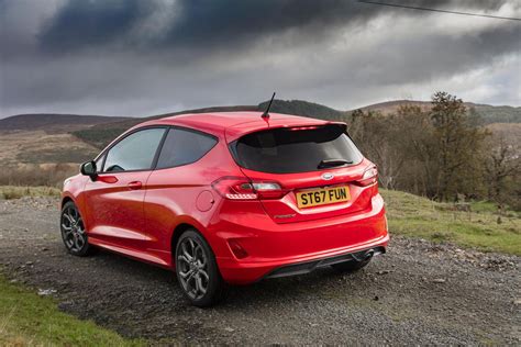 2017 Ford Fiesta 10 Ecoboost 140 St Line Review Price Specs