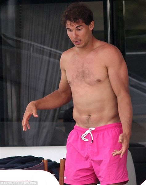 Rafael Nadal A Torso Nudo In Vacanza Ad Ibiza