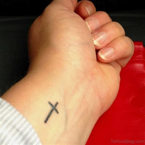 60 Phenomenal Cross Tattoos On Wrist