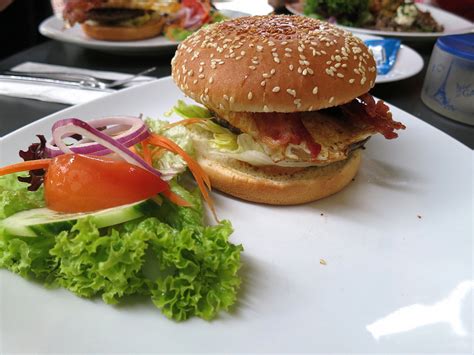 We did not find results for: Come fare gli hamburger con gli spinaci e provola | superEva
