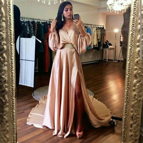 The sims resource  trudieopp . Rose gold silk gown | Dresses, Silk evening dress, Pink ...