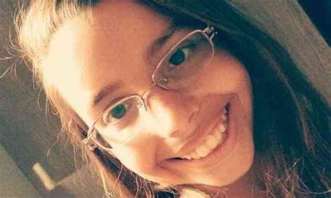 Menina Morre Ao Cair E Bater A Cabeça Durante Desafio Na Escola Veja Vídeo Nacional