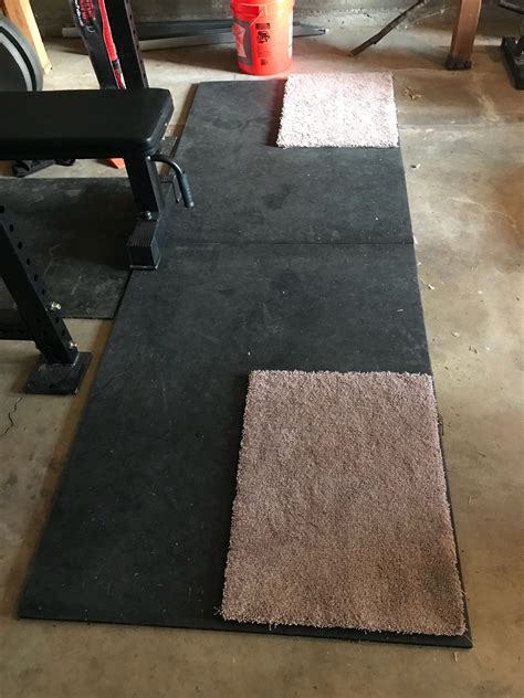 Turned My 4x6 Stall Mat Into A 3x8 Deadlift Mat Little Carpet Pads On