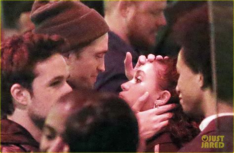 full sized photo of robert pattinson looks so in love fka twigs in new pda packed pics 10