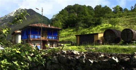 Casa rural de alquiler íntegro en la felipa (albacete) dotada con barbacoa, jardín, piscina climatizada y jacuzzi. B 47Aguas-del-Sella-Jacuzzi_Asturias