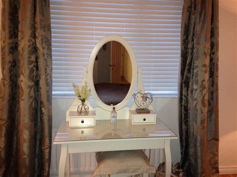 Ikea hemnes dressing table | Dressing table mirror, Round mirror