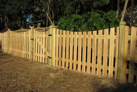 Saddle Cut Picket Fence Orlando Fl Mossy Oak Fences