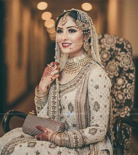 pakistani bridal hairstyles pakistani bridal makeup pakistani wedding outfits pakistani bride