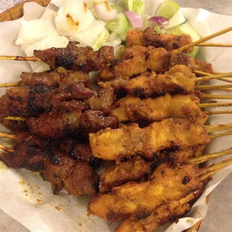 Sejak dari itu, namanya dan orkes teruna sekampung dikenali ramai di kawasan utara. 25 Tempat Makan Di Ampang Best WAJIB SINGGAH (2021) - Saji.my