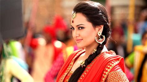 Kbc 11 Sonakshi Sinha Trolled For Not Knowing The Answer To A Question On Ramayana Television