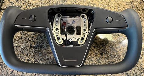 2022 Tesla Model S Yoke Steering Wheel For Sale Emgcartech