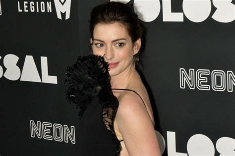 Anne Hathaway Goes Vintage On The Press Tour For Colossal Green