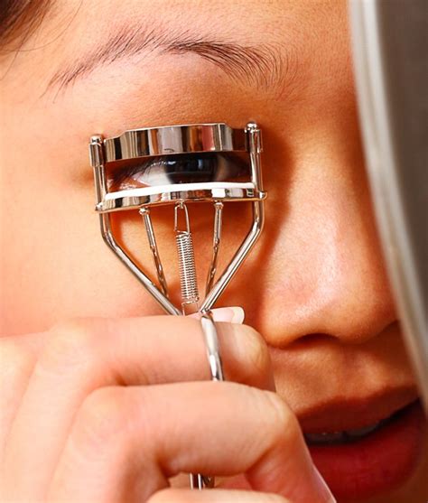 To top off the treatment, i'll apply a black lash tint which really makes your lashes look more prominent. How eyelash perming for curl and an eyelash curler work
