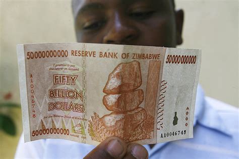 Zimbabwe Recalls Currency Offers 5 Us For 175 Quadrillion Zimbabwean