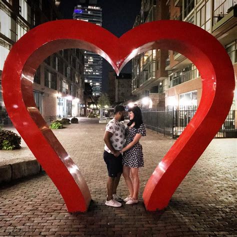 These Are The 26 Most Romantic Things To Do In Toronto Romantic