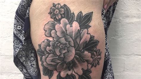 Tattoo.com was founded in 1998 by a group of friends united by their shared passion for ink. TomTom: Black & Grey Sakura & Peony Tattoo - YouTube