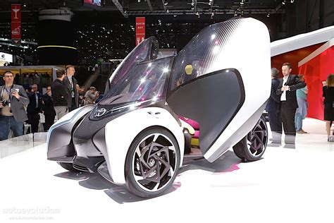 Toyota I Tril Concept Shows Companys Vision For 2030 Has Three Seats