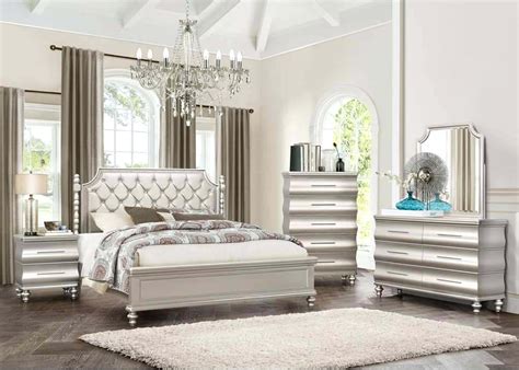 Bedroom color scheme ideas will help you to add harmonious shades to your home which give variety and feelings of. Champagne Bedroom Champagne And Silver Bedroom Ideas - Champagne And Grey Bedroom Ideas ...