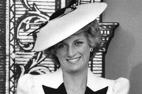 Britains Princess Diana To Receive Historic Blue Plaque This Year