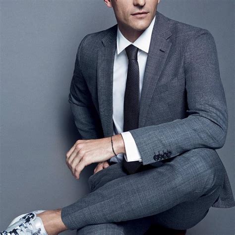 30 Iconic Hugo Boss Outfits - Keeping It Upscale and Classy