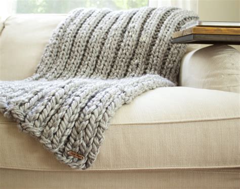 Chunky Rib Stitch Knit Blanket Pattern