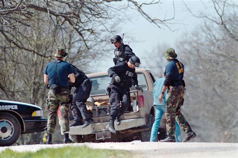 Survivors of 1993 Waco siege describe what happened in fire that ended