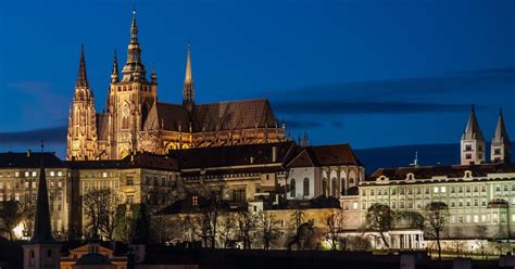 Dvorci U Češkoj Simboli Češke I čuvari Istorije Balkan Fun