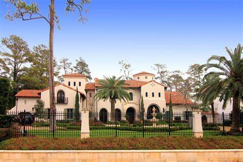 795 Million Gated Mediterranean Mansion In Houston Tx Homes Of The