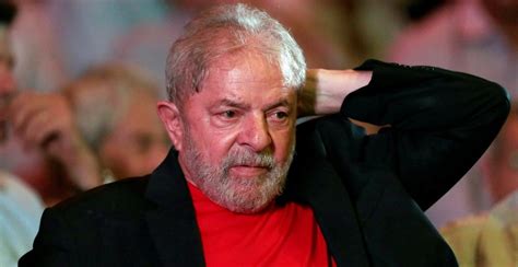 Minna bunting walks lula through the fruity booty brand. Lula Locked up and Brazilian Politics in Upheaval ...