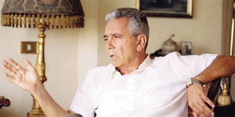 شاهد اول رد للفنانه منى. اولاد صالح سليم , صالح سليم وحياته الشخصيه - رمزيات