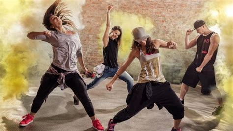 Clases De Danzas Urbanas En Leganés Escuela Las Mil Y Una Danzas