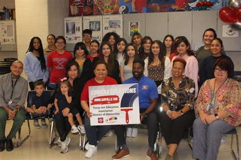 Duncanville ISD Art Teacher Annette Valenzuela Spotlight