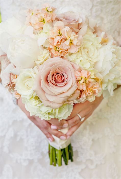 Ivory And Blush Rose And Peony Bouquet