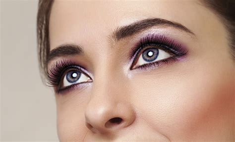 Comment se maquiller en fonction de sa couleur de yeux?  Vie féminine