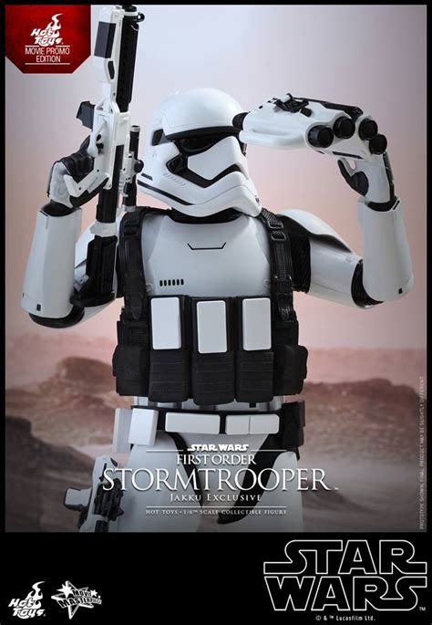 Hot Toys Star Wars The Force Awakens Stormtrooper Jakku Version The