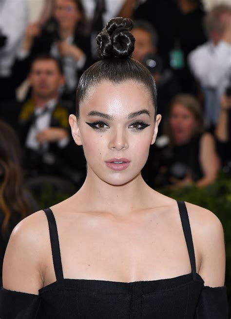 45 Best Top Knot Hairstyles Of 2017 Celebrity Top Knot Ideas