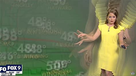 Moment A Minneapolis Tv Meteorologist Cant Stop Laughing After A