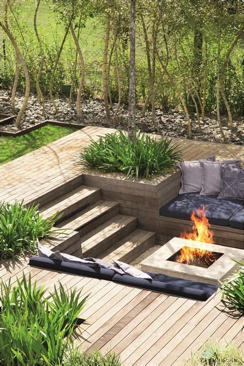 Matching supercast™ concrete burner cover included. 16/dez/2018 - patio with wooden deck and sunken seating ...