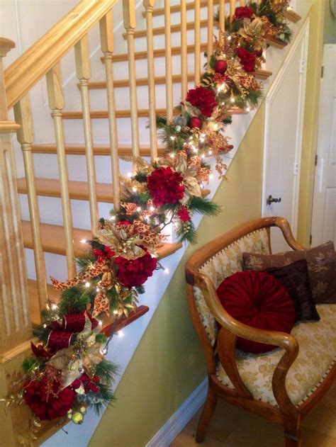 Christmas Staircase Decorations Christmas Staircase