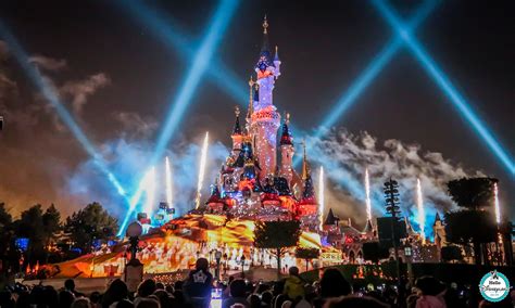 Hello Disneyland Le Blog N°1 Sur Disneyland Paris Disney Illuminations Où Se Placer