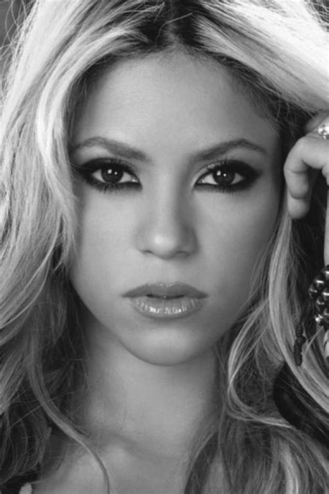 Shakira Beautiful Celebrities Celebrities Female Celebs Beautiful Eyes Beautiful People